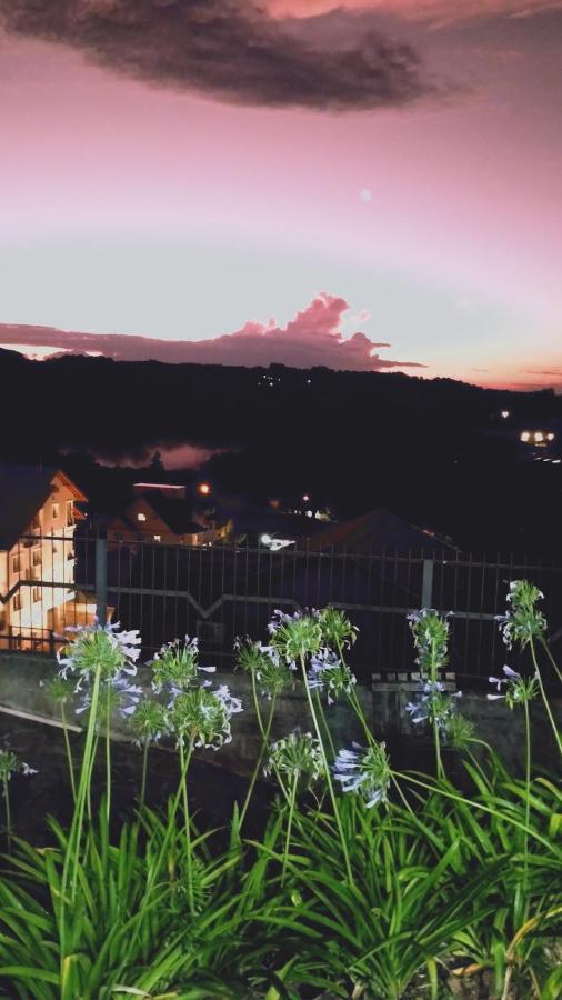 Vila Recanto Da Familia Gramado Exteriér fotografie